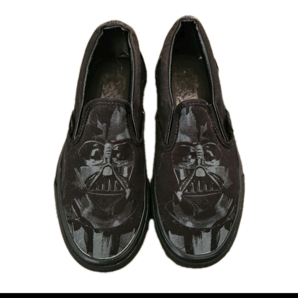 Vans Star Wars x Unisex Black Classic Slip-on 'Darth Vader 5M 6.5W - Picture 1 of 11